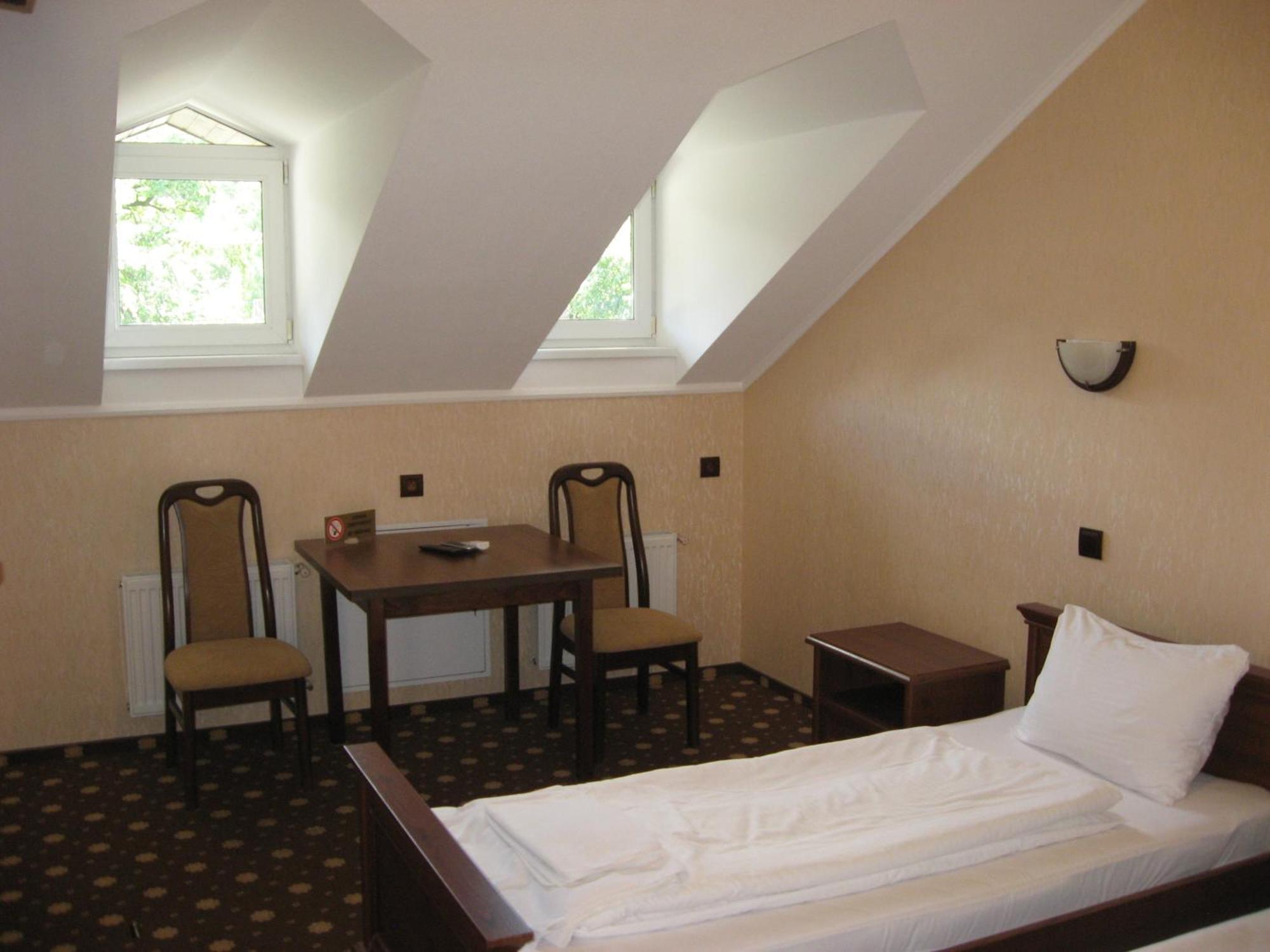 Shato Paradis Hotel Irpień Pokój zdjęcie