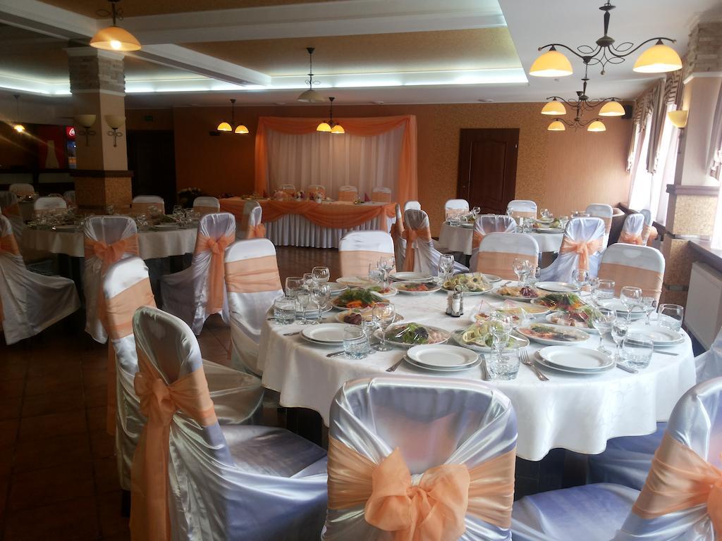 Shato Paradis Hotel Irpień Zewnętrze zdjęcie